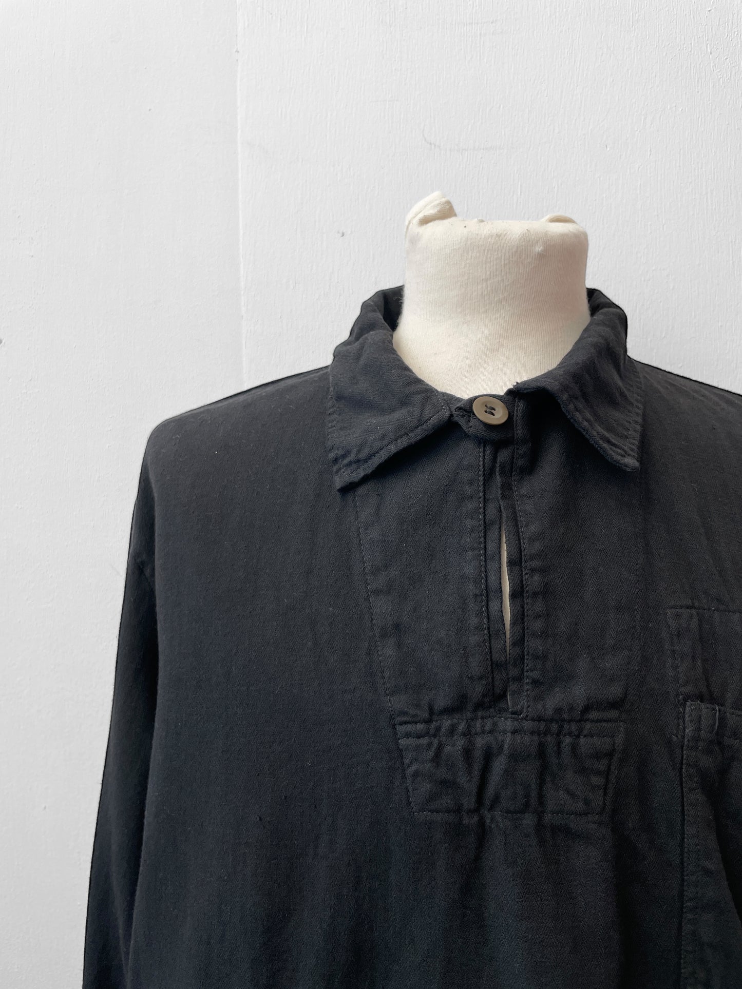 Vintage Cotton Herringbone Smock Black