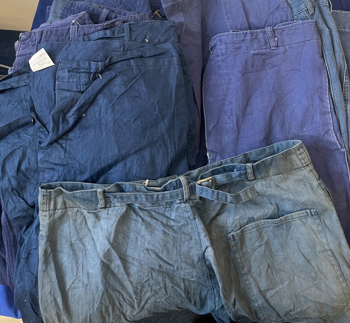 4 x French Workwear Trousers x European Distressed Chore Pants - Wholesale Job Lot