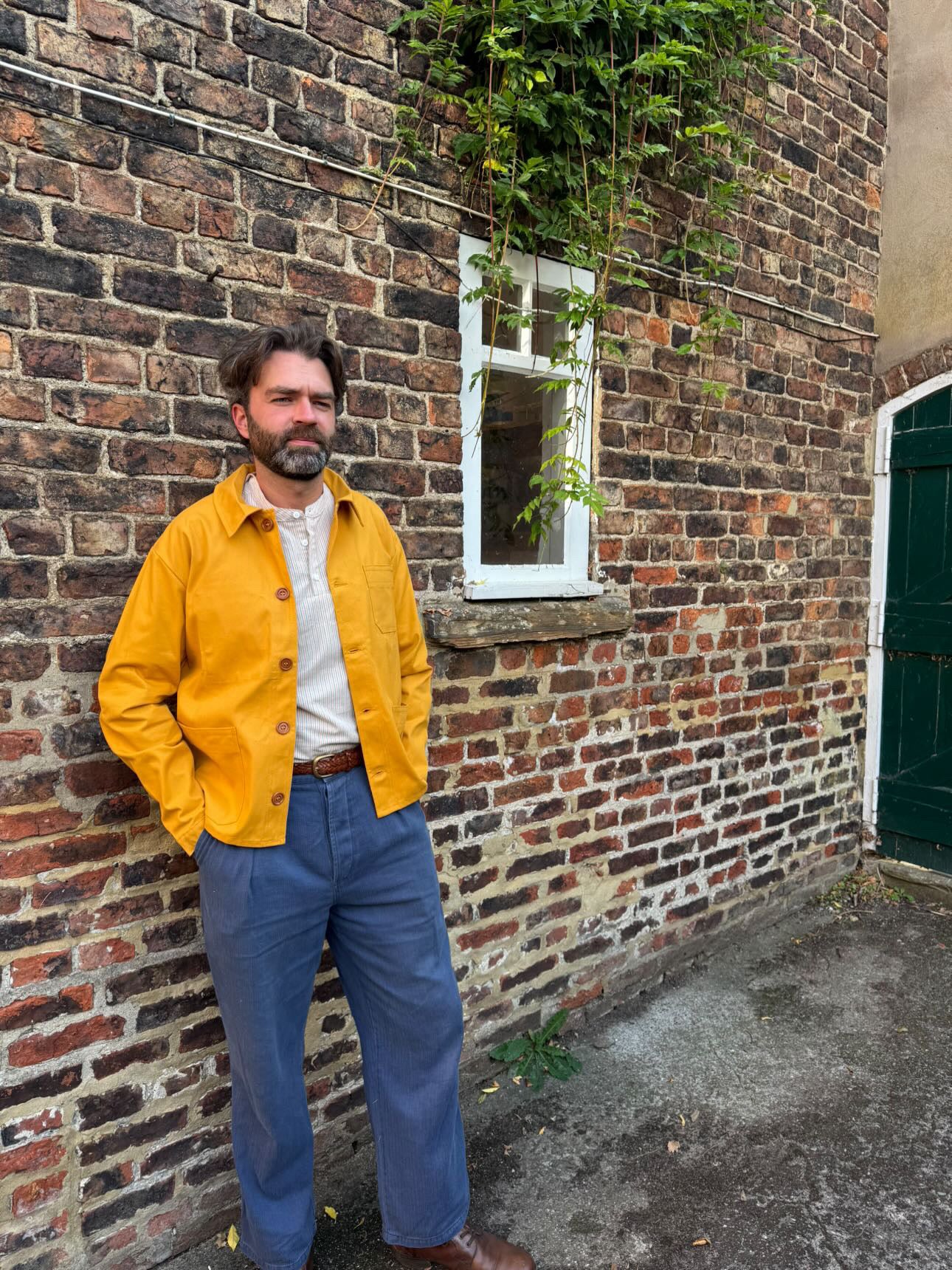 Chaqueta de lona para trabajo francés en amarillo mostaza
