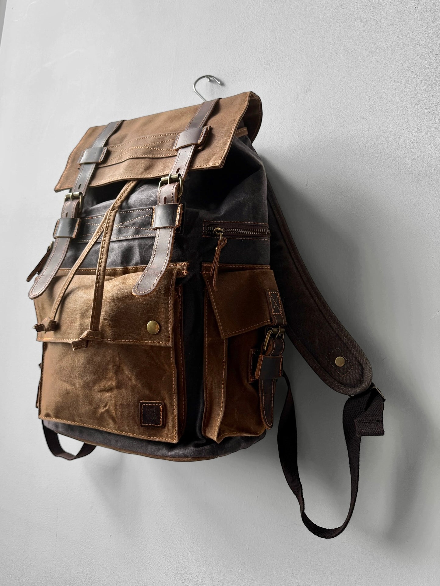 WOLF Waxed Cotton Large Rucksack Brown & Black
