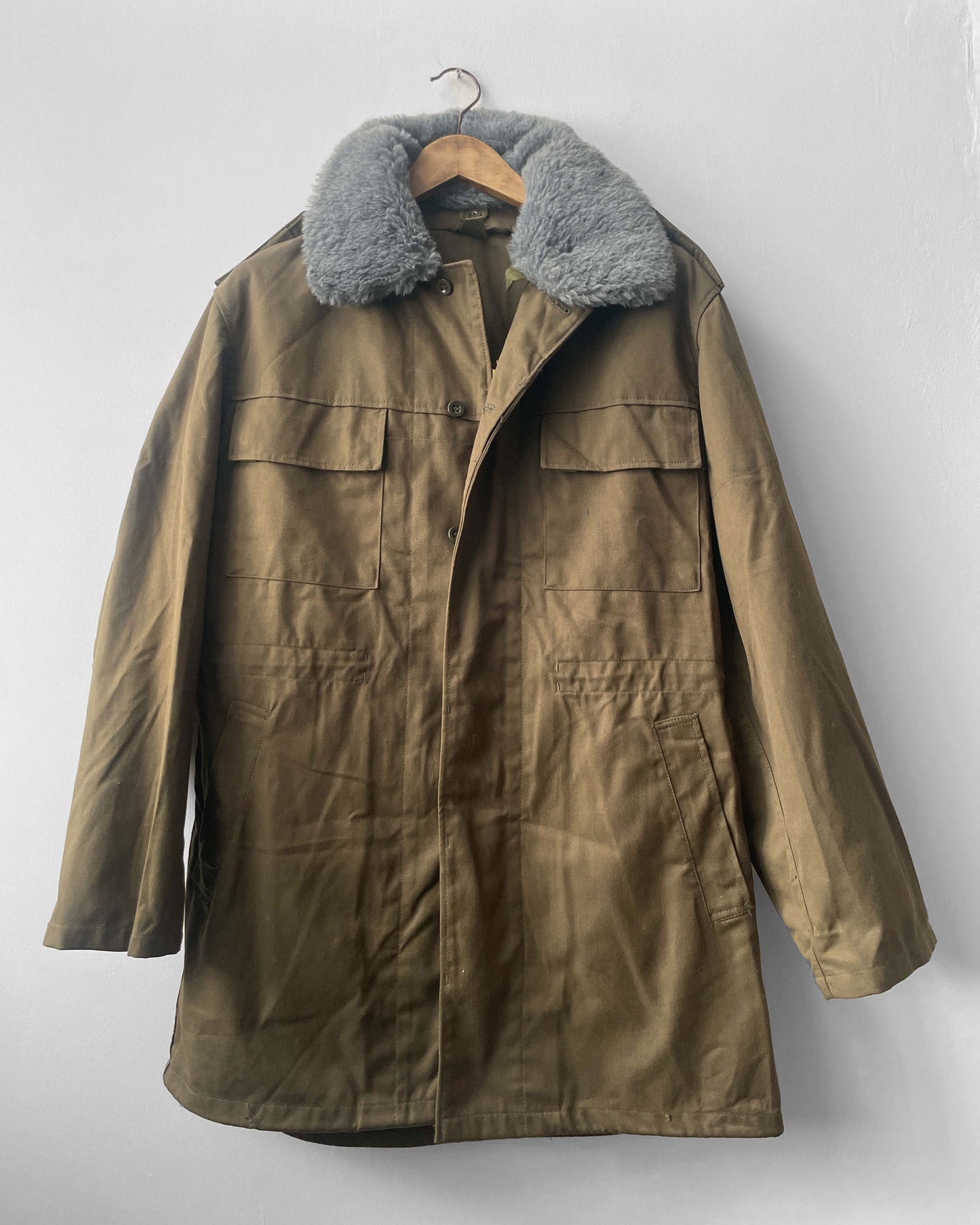 Vintage 1989 Czech Military Jacket Fur Collar
