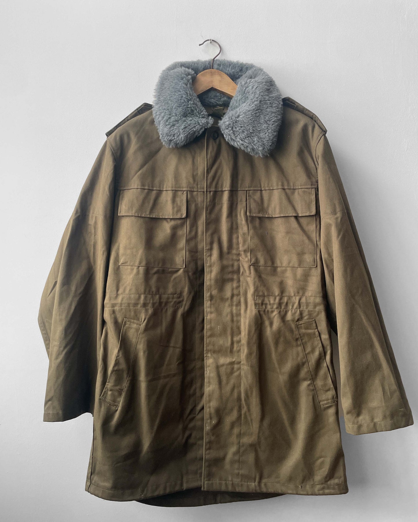 Vintage 1989 Czech Military Jacket Fur Collar