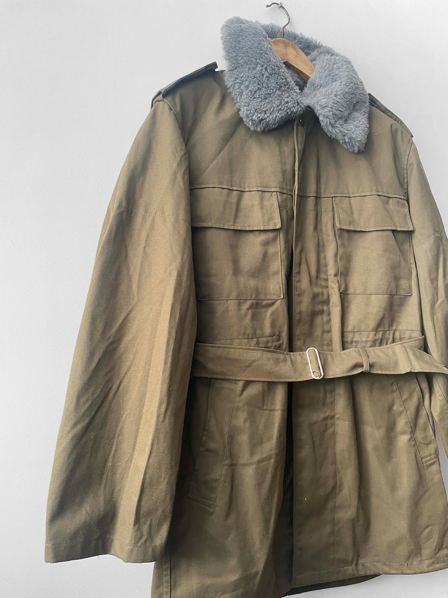 Vintage 1989 Czech Military Jacket Fur Collar