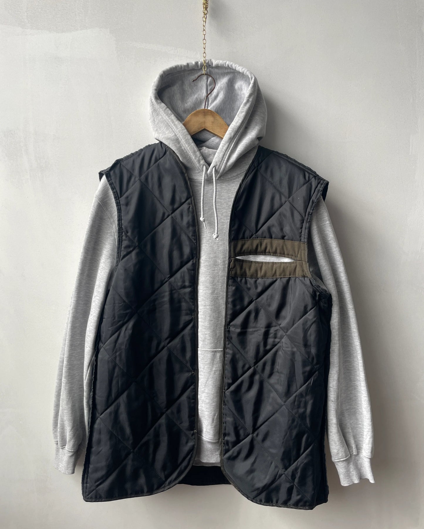 Vintage Sleeveless Black Liner