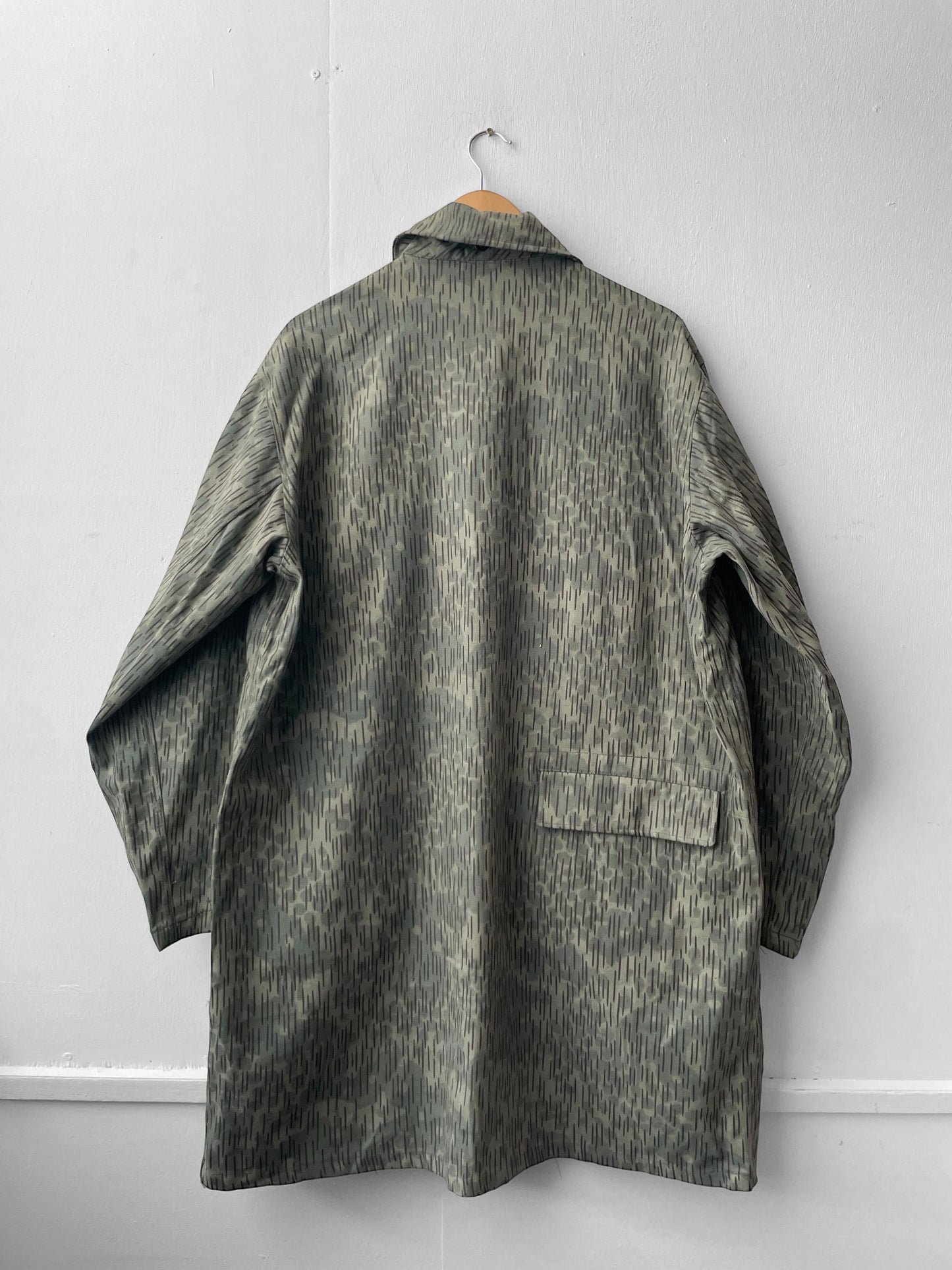 Vintage 60s Raindrop Camo Parka