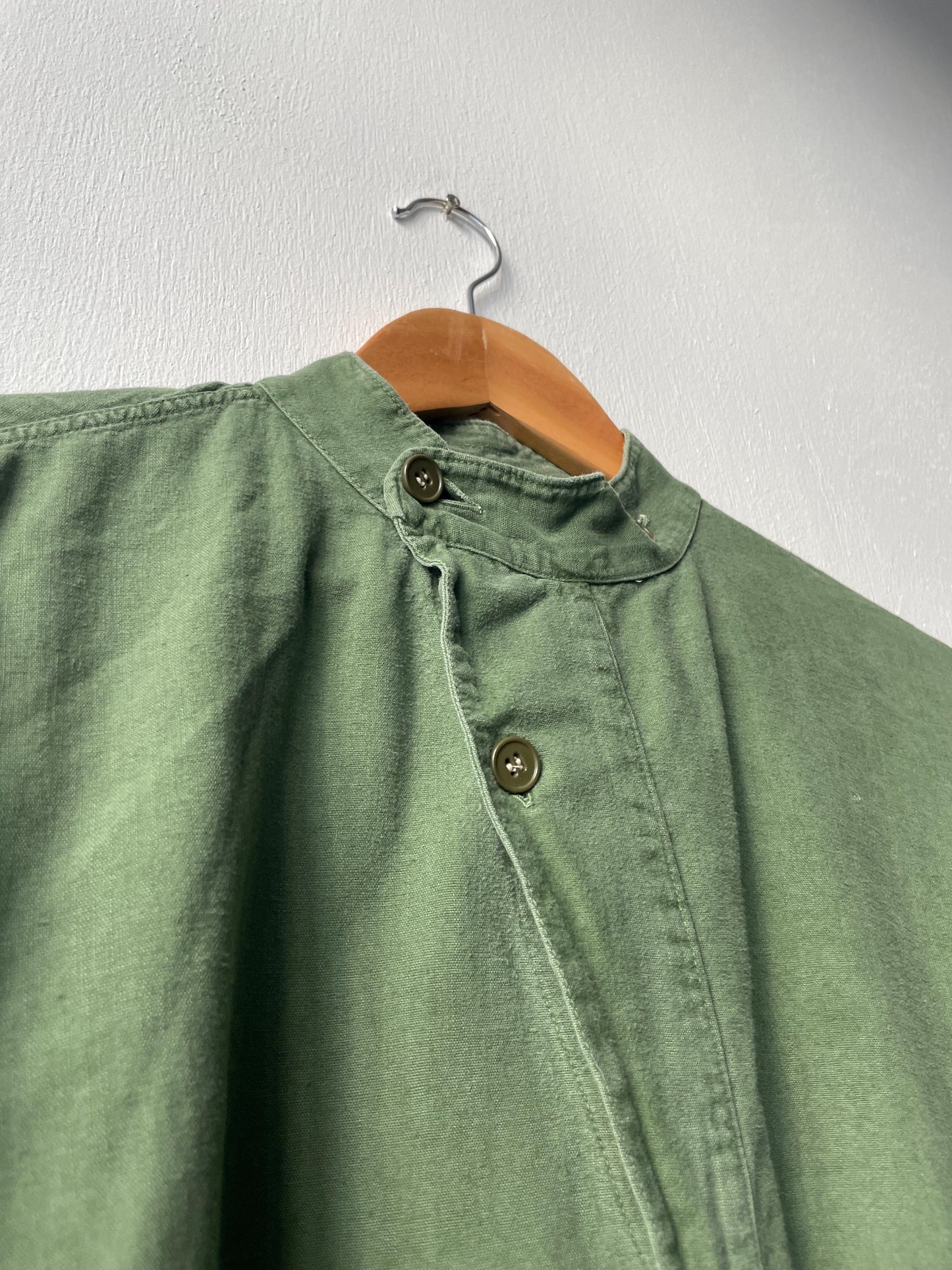 Rare Vintage M55 Button-Over Collar Smock Shirt