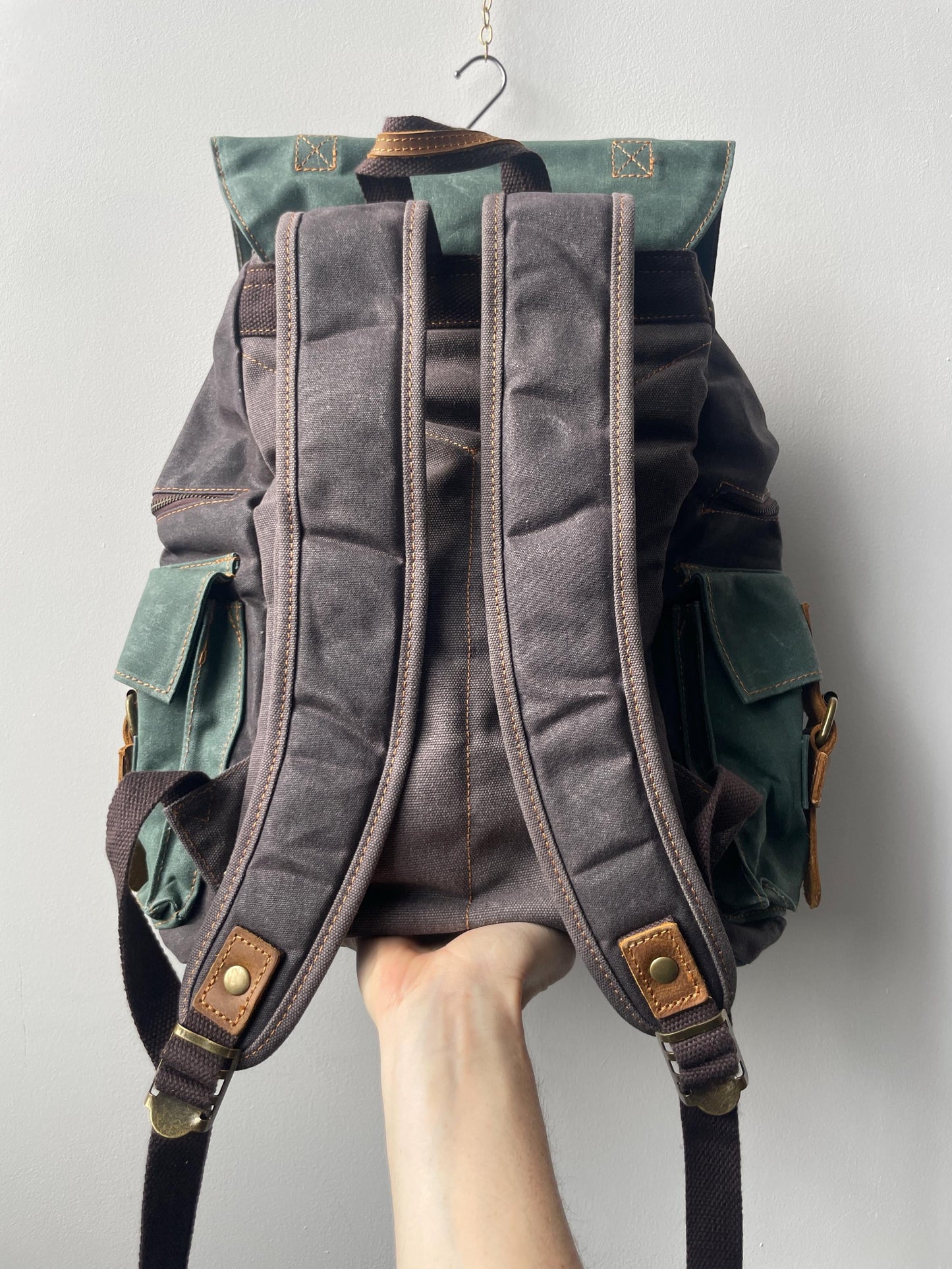 ab01564e-c2eb-4ca4-814c-2a4228303bc8